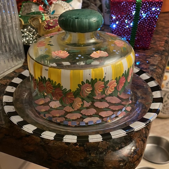 Covered CAKE DISH HAND PAINTED really fun whimsical use for pastries tea party - Picture 6 of 17